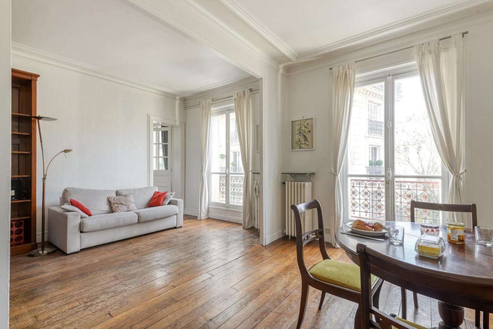 Appartamento Guestready - Apt Lumineux A Batignolles Parigi Esterno foto