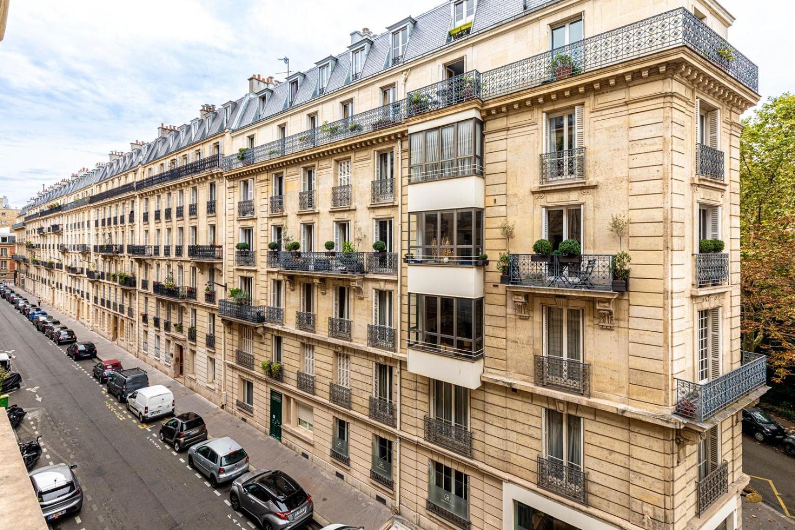 Appartamento Guestready - Apt Lumineux A Batignolles Parigi Esterno foto