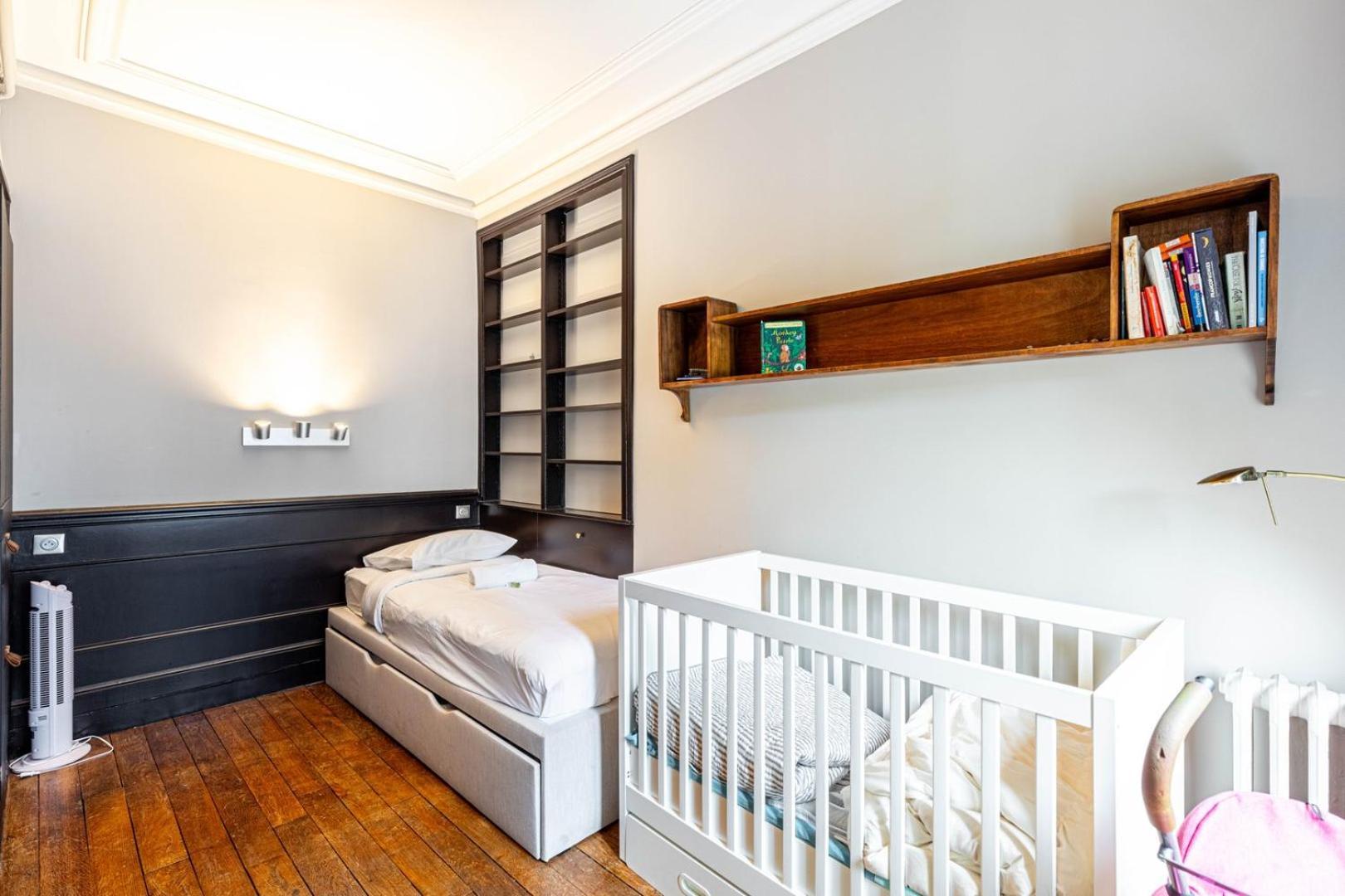 Appartamento Guestready - Apt Lumineux A Batignolles Parigi Esterno foto